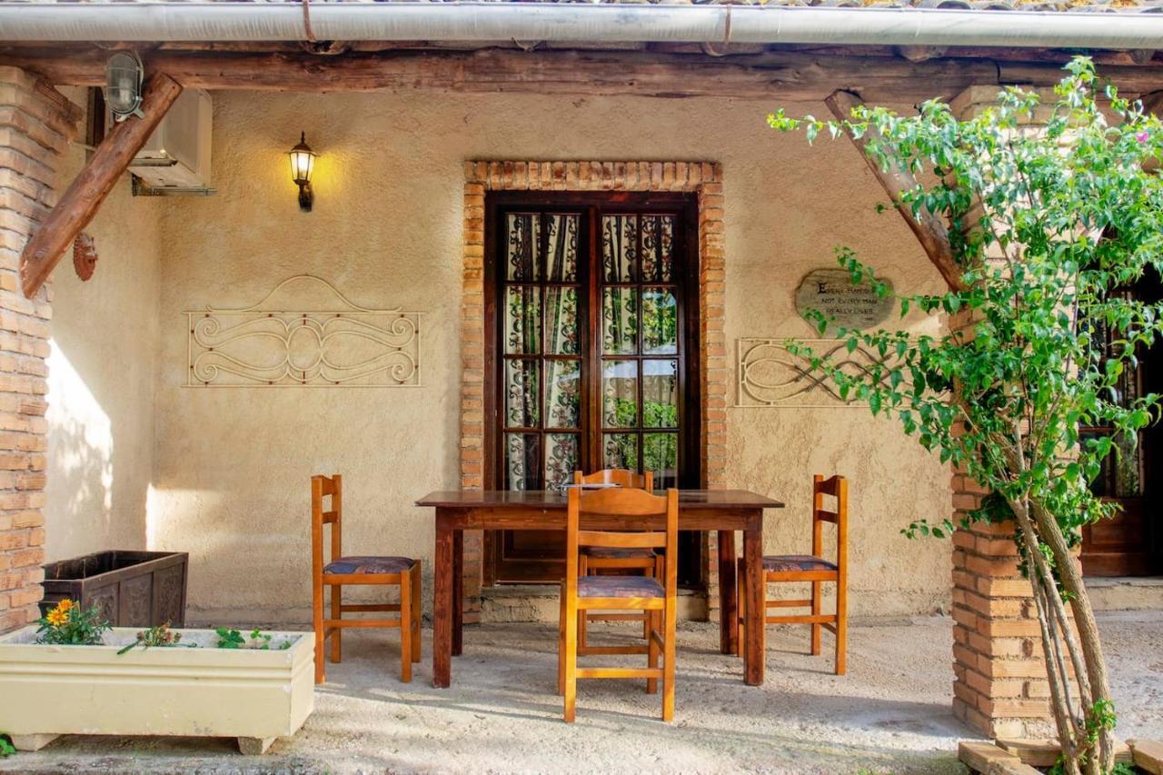 Villa Brigadoon Corfu Agios Ioannis Peristerion Exterior foto